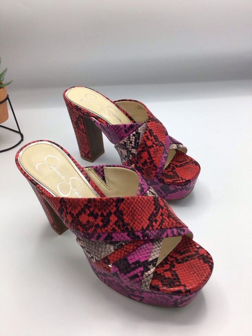 Jessica Simpson Cylie Women’s Snake Print   Heeled Mule Sandal Size 7.5 M